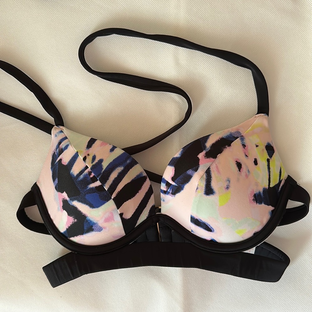 Push up bikini top
